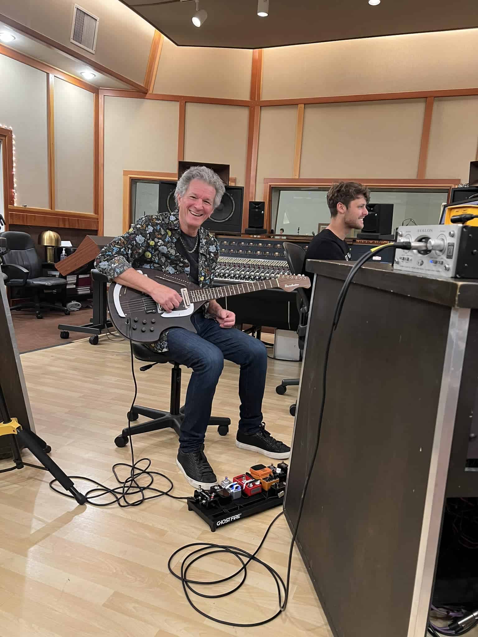 Jeff and the electric sitar